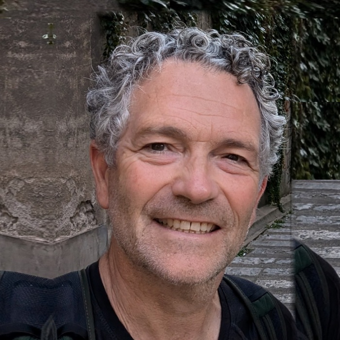 Dr. Scott Tebbutt